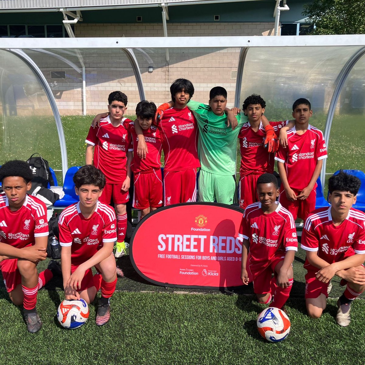 LFCFoundation's tweet photo. @MU_Foundation recently hosted us at Platt Lane for a Premier League Kicks tournament including a fun graffiti art workshop ⚽ #PLKicks @PLCommunities https://t.co/13iMP6yj7C