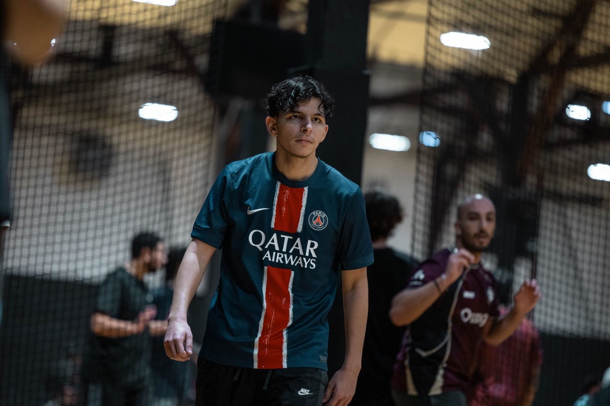 KCRedWall's tweet photo. CHAMPION MON FRERE ! 🏆

Visiblement au KC AirBall, on supporte les bonnes équipes !!

RENDEZ-VOUS LE 06 JUIN POUR LA PROCHAINE EDITION 🟥🏀

➡️ https://t.co/k286WoslZQ

#KCORP https://t.co/dkY9AMyUG0