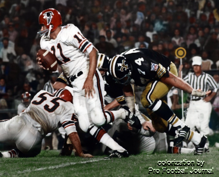 NFL_Journal's tweet photo. #NFLColorization #NFLColorizations https://t.co/d3o10gBdMo