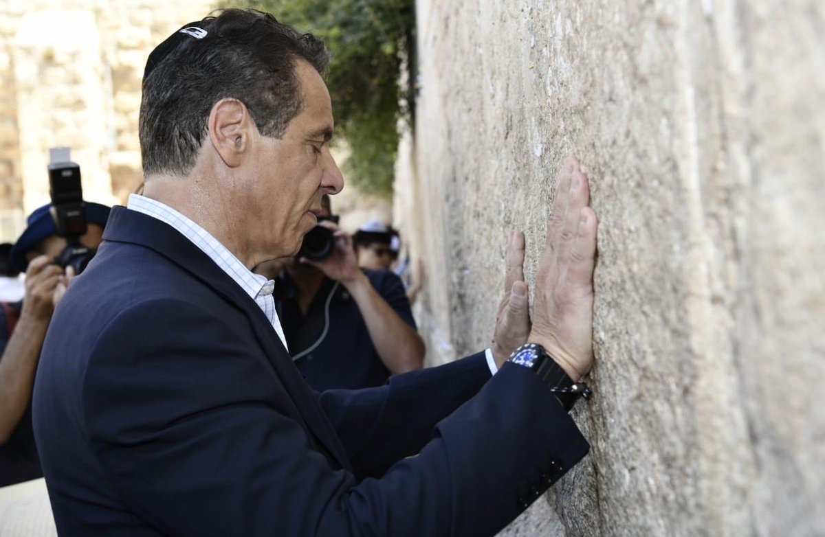 Andrew Cuomo tweet media