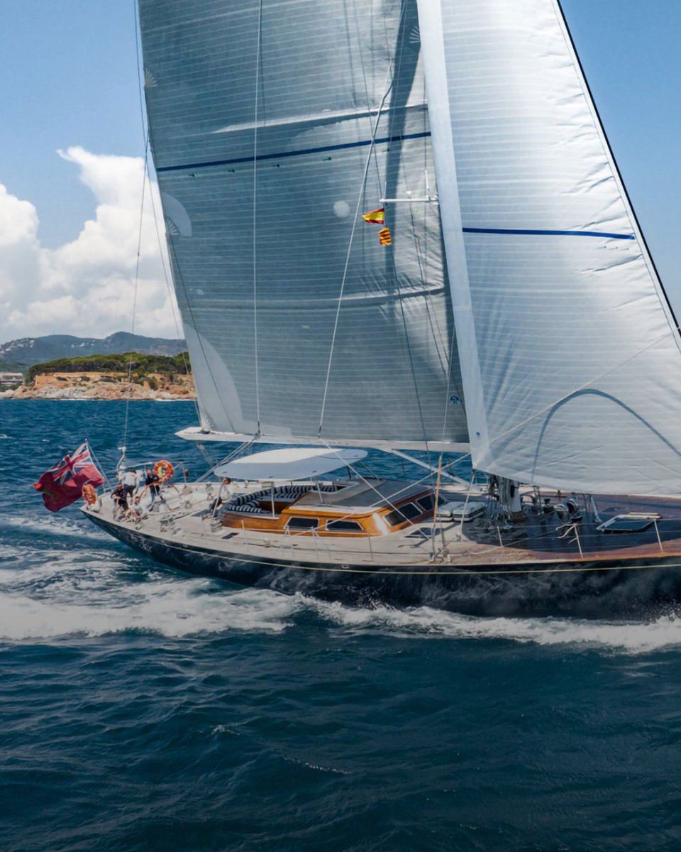 OCyachts's tweet photo. BOLERO comes with a little more history than most.

Designed by German Frers and once owned by members of Duran Duran, this 32m sailing yacht brings together proper sailing pedigree, classic lines and an atmosphere that feels far from standard charter. Available in the Mediterranean this summer before heading to the Caribbean for winter, she is one for guests who want to be part of the sailing, not just watch it happen.

Charter rate is from EUR 42,000 weekly.
🔗 https://t.co/dLPz7gEhW4
