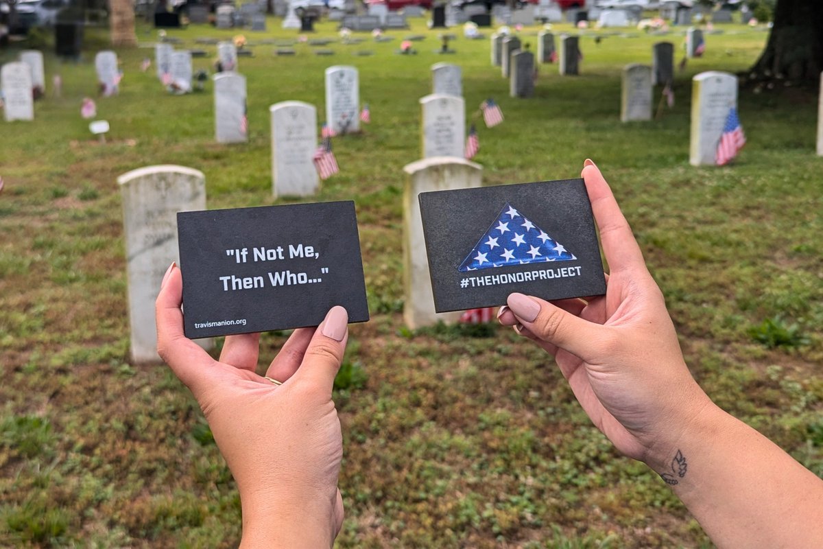 MetconConstruct's tweet photo. Honored to join the Travis Manion Foundation’s Honor Project this Memorial Day at Historic Oakwood Cemetery in Raleigh.

Together, we remembered and honored the brave men and women who made the ultimate sacrifice for our country.

"If Not Me, Then Who..." https://t.co/mylPfg3AM2