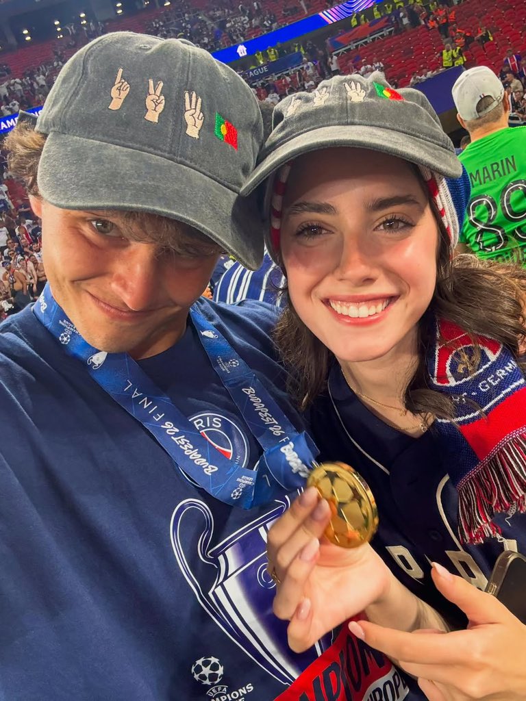 AthleteVanity's tweet photo. Joao Neves and his girlfriend, Madalena Aragao 🥹❤️ https://t.co/kPjZfE0T1s