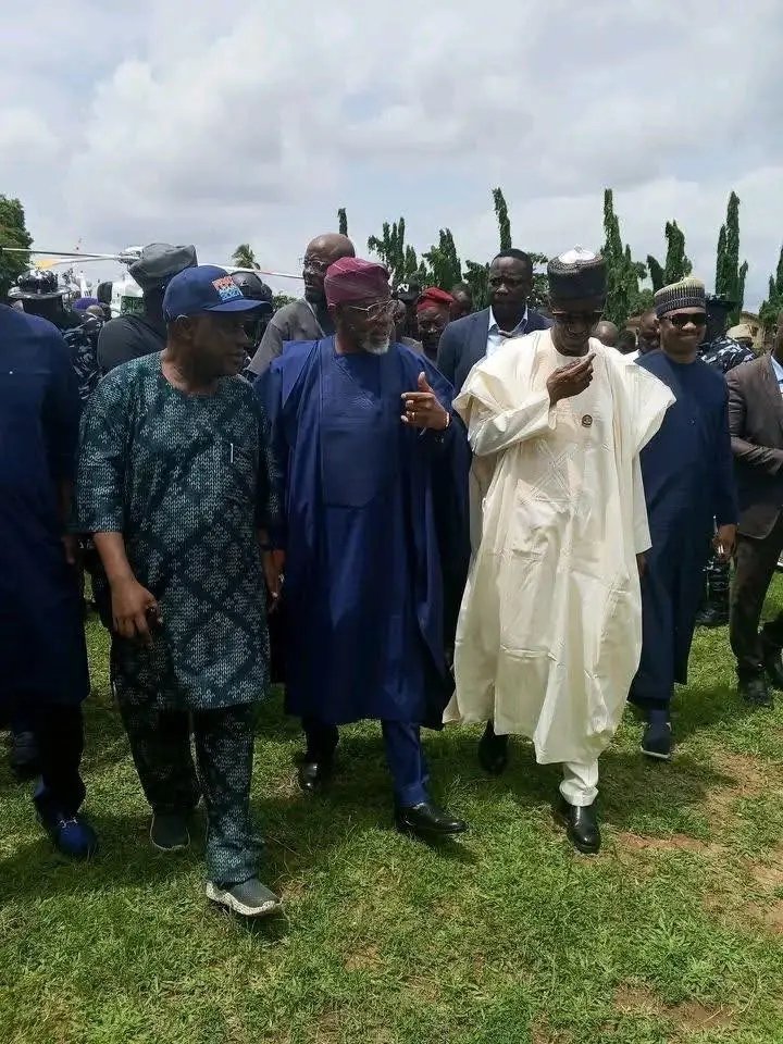 Asiwaju WA tweet media
