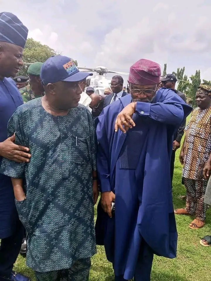 Asiwaju WA tweet media