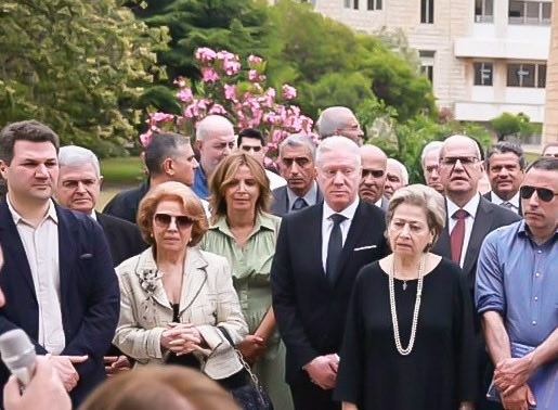 YoussefRaggi's tweet photo. تشرفت بالمشاركة في القداس الإلهي لراحة نفس شهداء مدرسة سيدة الجمهور، هذه المدرسة التي ندين لها بالكثير. 

خشوع عميق و تأثر كبير. 

المجد لشهدائنا الأبطال لكي نبقى أحراراً ونستمر. https://t.co/rWxyJR1whw