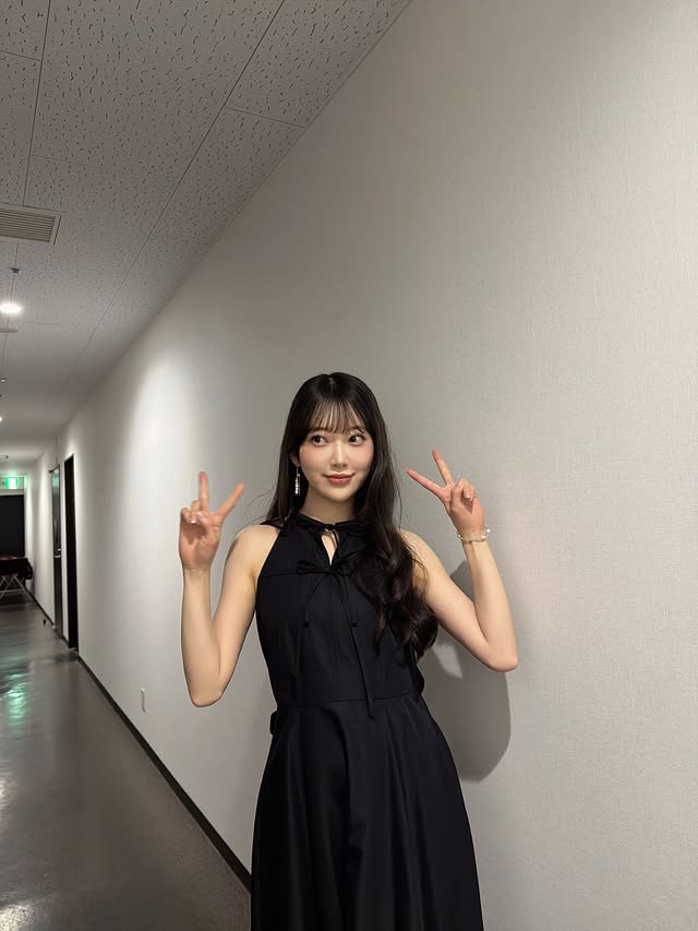 ho_ri_37miona's tweet photo. #307time
黒ドレスの未央奈ちゃん美女すぎる🐈⬛ https://t.co/TjKODMGBpj