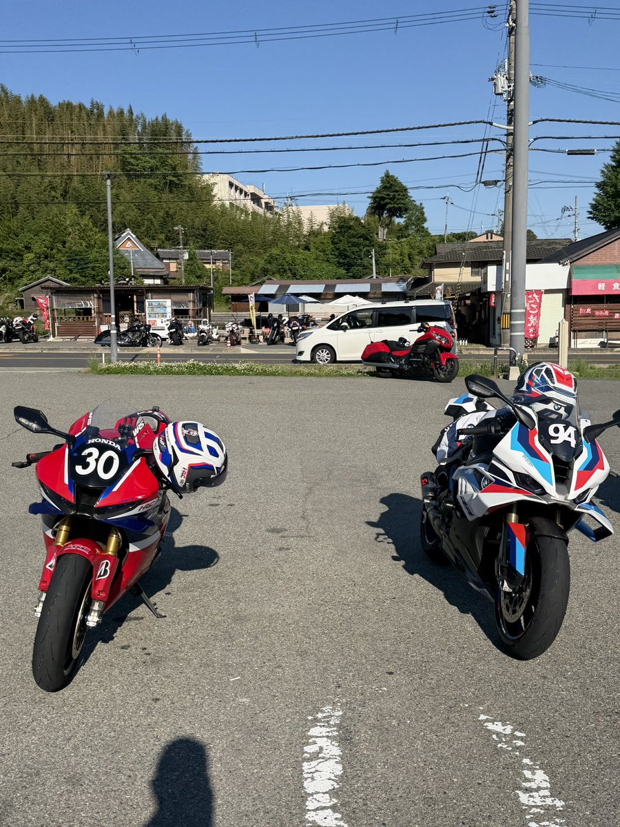 よっしゃん tweet media