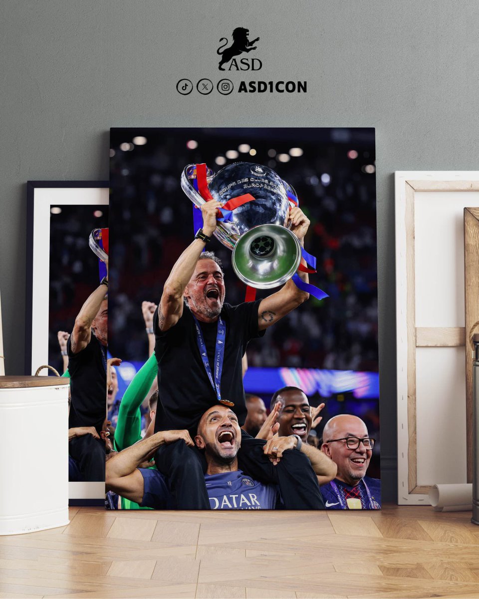 Asd1con's tweet photo. 🏆✨ لوحات باريس سان جيرمان بعد التتويج بدوري أبطال أوروبا 🔵🔴

🏆 فرحة الأبطال، ولقطات تاريخية ستبقى خالدة في ذاكرة الجماهير ❤️💙🔥

🤩 متوفرة لدينا الآن! https://t.co/gqh3jASllj