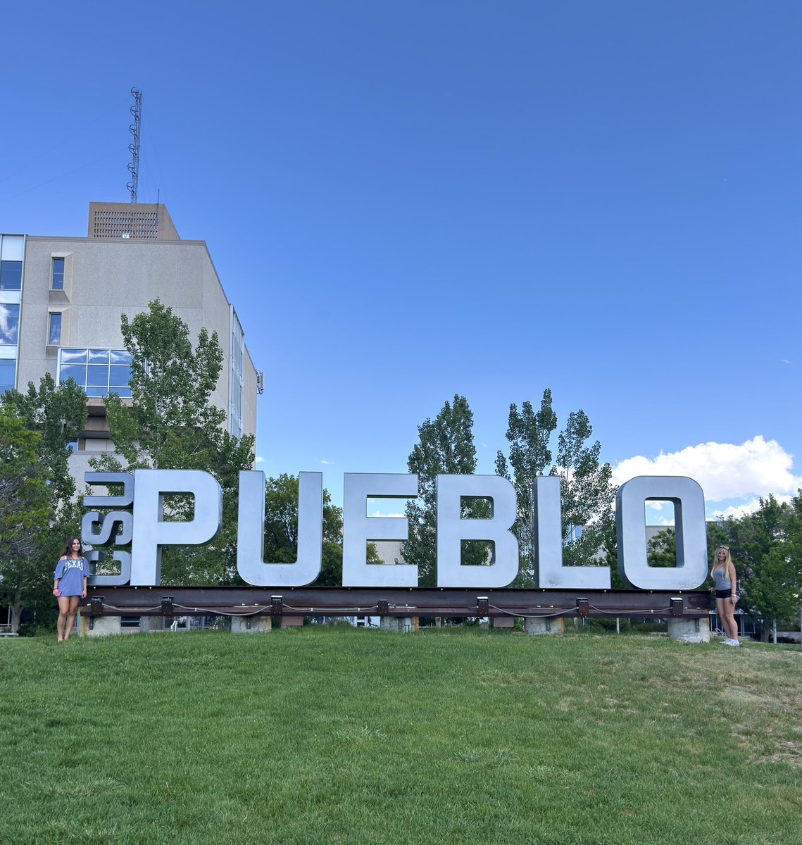 ACFSoccer2010's tweet photo. Thank you so much to CSU Soccer and thank you to Otero Soccer! It was such a great opportunity to come out play i'm so grateful I was able to do this and I had so much fun!!
#collegesoccer #womenssoccer #idcamp #pueblocolorado #soccer @csup_wsoccer 
@OJCWomenSoccer https://t.co/VgwwiW9iG6