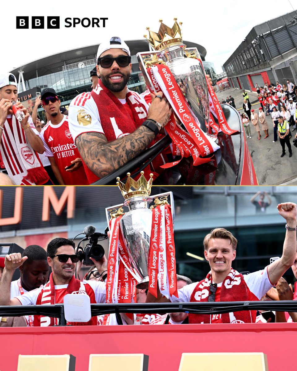 BBCMOTD's tweet photo. Arsenal's parade with the Premier League trophy is under way 🏆🔴✨ https://t.co/m65W96ecdy