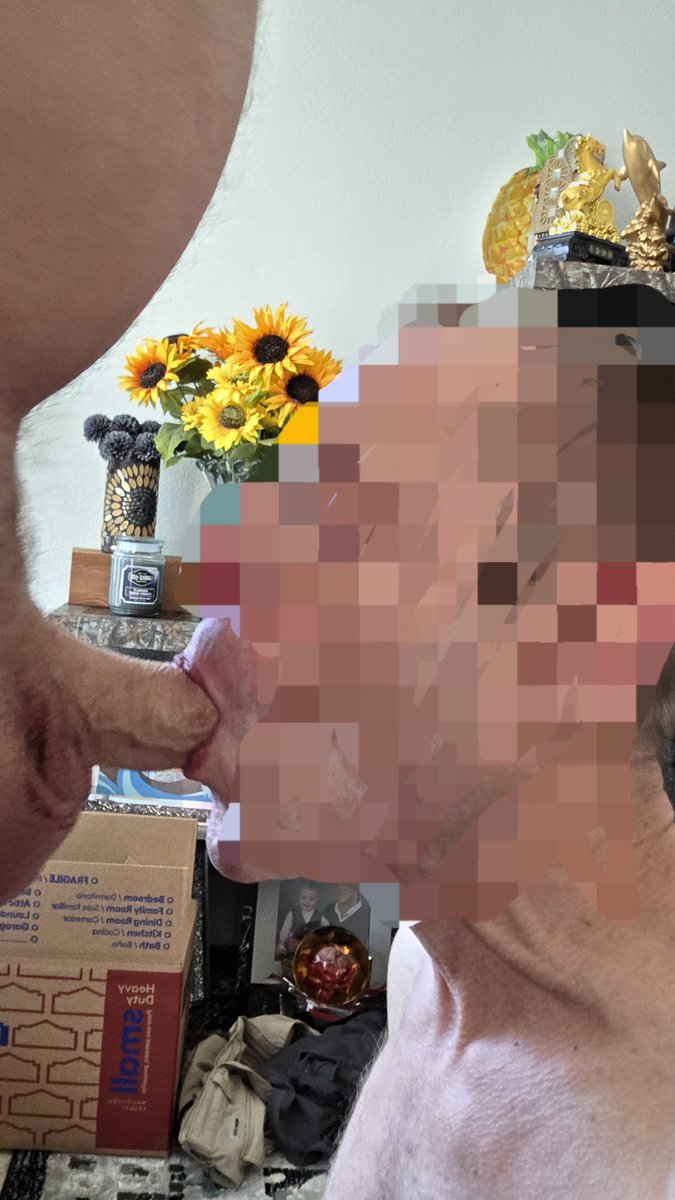 DaveDing7's tweet photo. Last Thursday is was so super horny, I hooked up with this 60 yo guy on Grinder that I sucked in the past.
He has a nice thick tasty cock, I love sucking that cock.
This time he asked me to fuck him, do you guys like the results?
Hit me up... https://t.co/qzY9ejPSS6