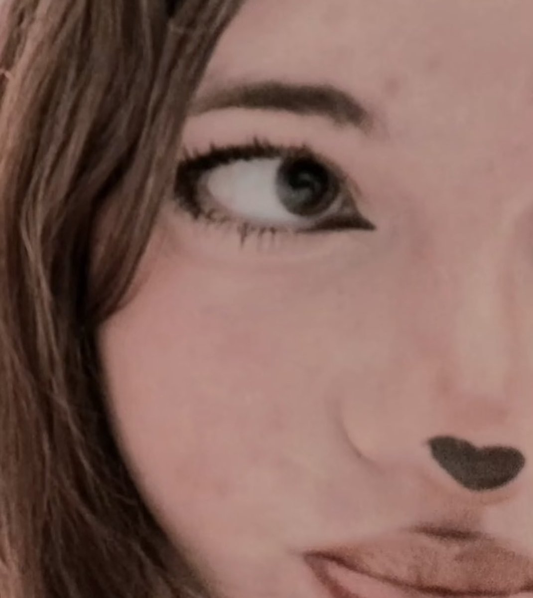 Halopuppx's tweet photo. *{>_____ intro _____<}*
             LOWLVL

**certified puppygirl**

- DM for menu/Shopify <3
-USA
-ddlg, hard kinks no tw 
-goonette
-open DMs (send anything no limits)
- I DO NOT do trades unless I’m comfy, otherwise make a purchase ;) https://t.co/9kkiFgOhoN