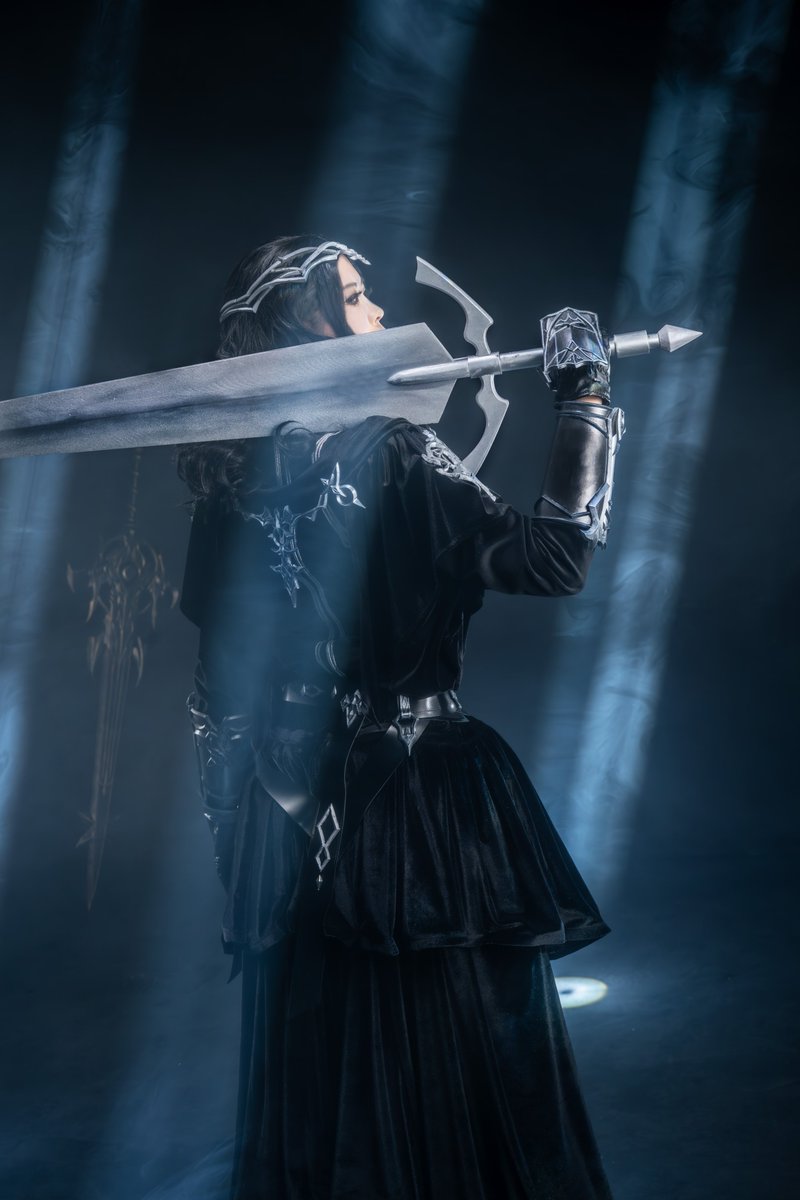 UL_Deptis's tweet photo. [FINAL FANTASY XIV ㅣDark knight] 

파이널 판타지 14ㅣ암흑기사

Photographer : @Reminisce22

Cosplayer : 

Warrior Of Light @UL_Deptis

#ff14 #ff14cos #FFXIVART #FFXIV #코스프레 #파판14 https://t.co/mwlJUl5w6H