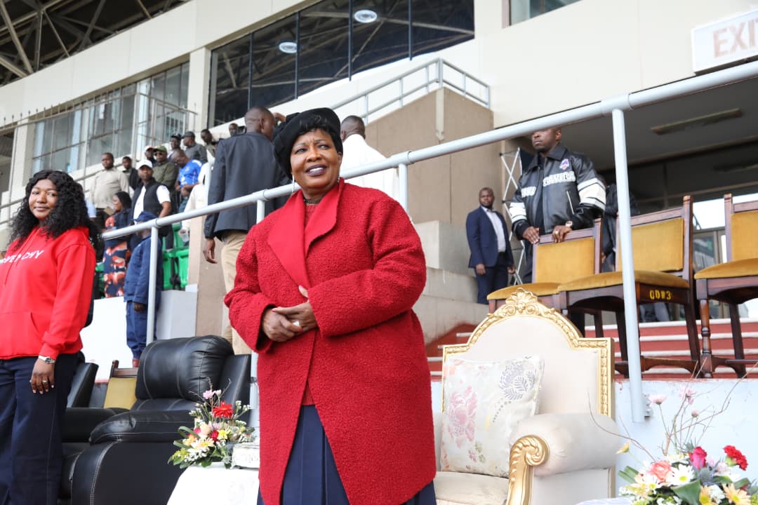 ZBCNewsonline's tweet photo. FIRST LADY JOINS THOUSANDS FOR HISTORIC STADIUM REOPENING

First Lady Dr. Auxillia Mnangagwa is among multitudes attending today’s Castle Lager Premier Soccer League clash between reigning champions Scottland and in-form giants CAPS United, at the National Sports Stadium.

#NationalSportsStadium #CAPSUnited #Scottland #PSL #FirstLady #ZimbabweFootball #ZBCNews