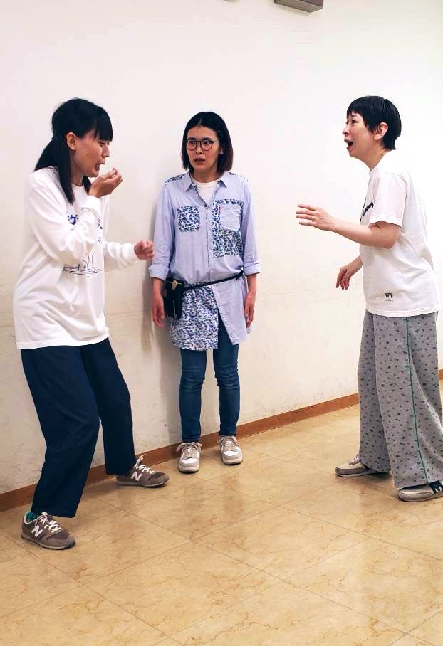 kuniyoshiiiiiii's tweet photo. #くによし組
「塔の上の」
愉快で痛くて悲しくて可愛いお話です。
一万人に見て欲しいです。
くによしが一万人いたら一万人で観に行きます。
（くによし）

神奈川公演6/18〜21
スタジオHIKARI
https://t.co/2uiOpgY97X

藤家さんご出演
コンプソンズ大宮企画
「浅草フェヌア」6/5～7 https://t.co/38JzVwAFaN