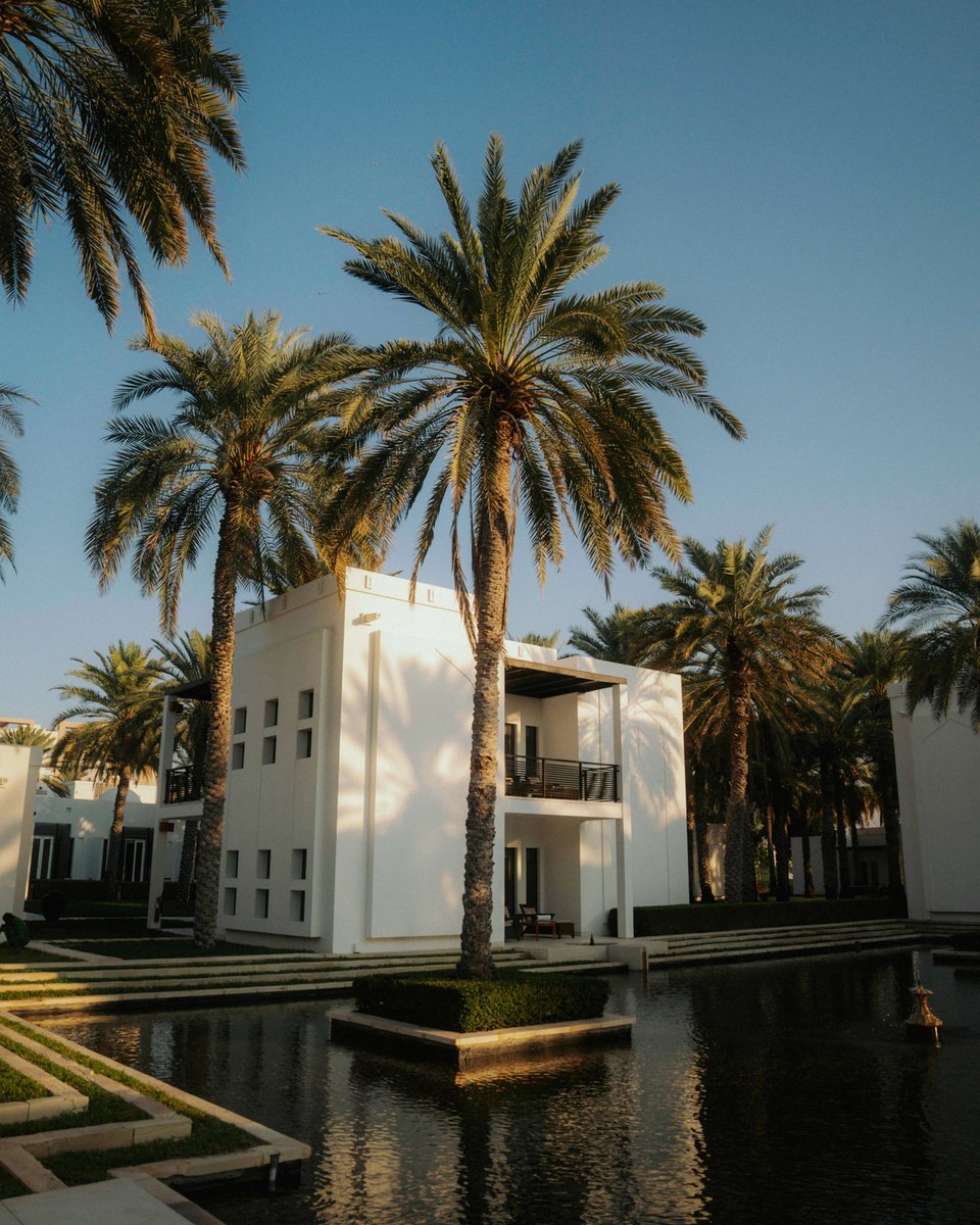 Thechedimuscat's tweet photo. From quiet gardens to the edge of the sea, every outdoor space invites you to slow down and stay a while.

#TheChediMuscat #Oman #LHWtraveler #ChediHospitality #AVoyageUnbound https://t.co/PMwr7OgKJa