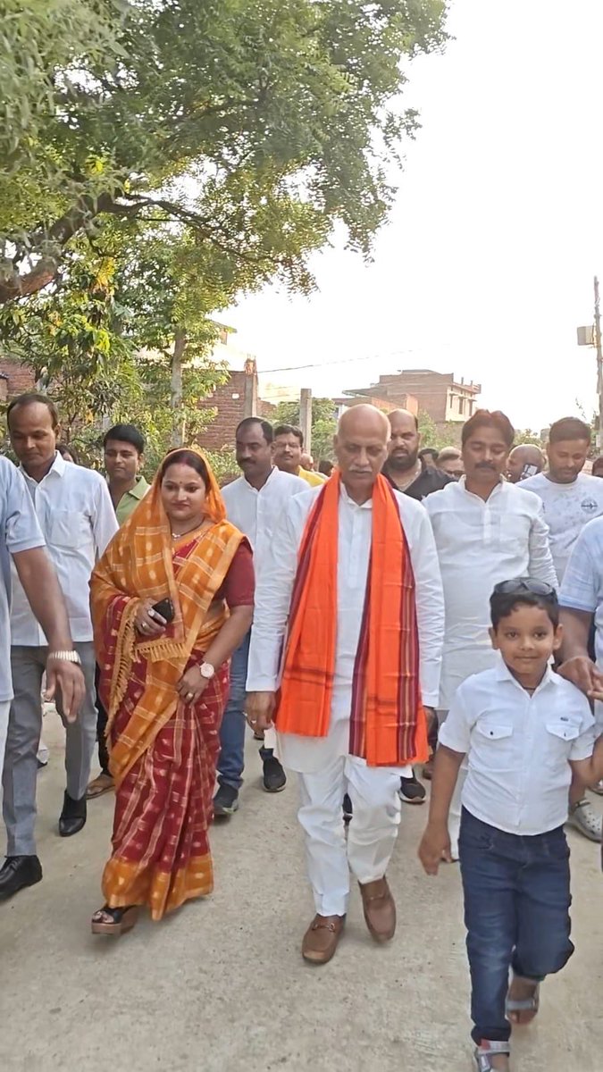 bjpmpsingh's tweet photo. पिपराइच विधानसभा क्षेत्र की ग्रामसभा जंगल धूसर स्थित न्यू कॉलोनी, हैदरगंज रोड पर पूर्वांचल विकास निधि वर्ष 2025-26 के अंतर्गत स्वीकृत ₹14.23 लाख की लागत से निर्मित 180 मीटर लंबी सी.सी. सड़क का लोकार्पण किया।

@myogiadityanath https://t.co/A9nCFlr2OW