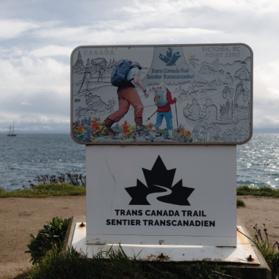 SentierTC's tweet photo. Le début de la Semaine nationale de l’accessibilité est arrivé!
À Victoria, @BlindSquareGPS aide les personnes aveugles ou malvoyantes à explorer le @SentierTC avec plus d’autonomie. En savoir plus : https://t.co/FYCFerP4Dh
CC : @CityofVictoria @victoriavisitor

#SNA2026 https://t.co/bGS03iTOi3