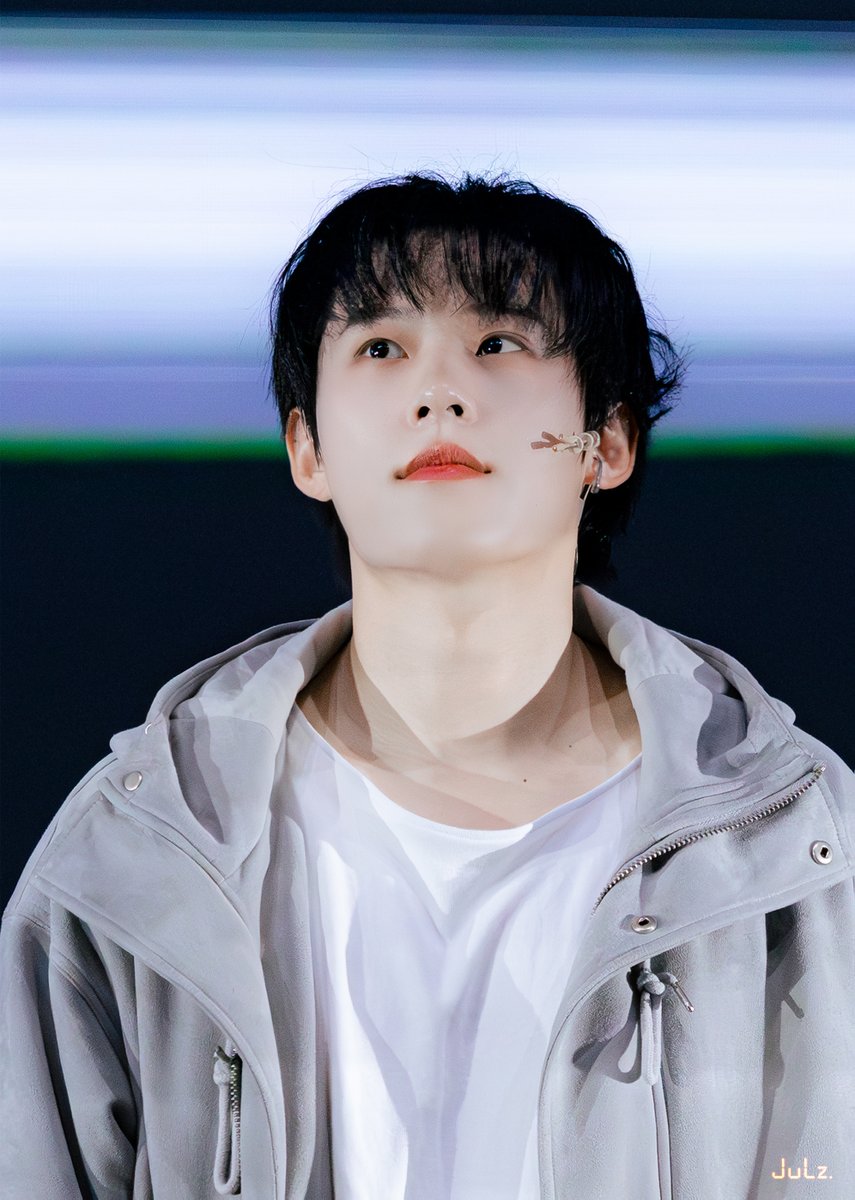 taengeeee1's tweet photo. 260517 14:00 데스노트 DEATH NOTE 커튼콜 
#김성철
+ 57 pics  

🔗https://t.co/pr8Syr5UB2 https://t.co/RVz2hmgSsm