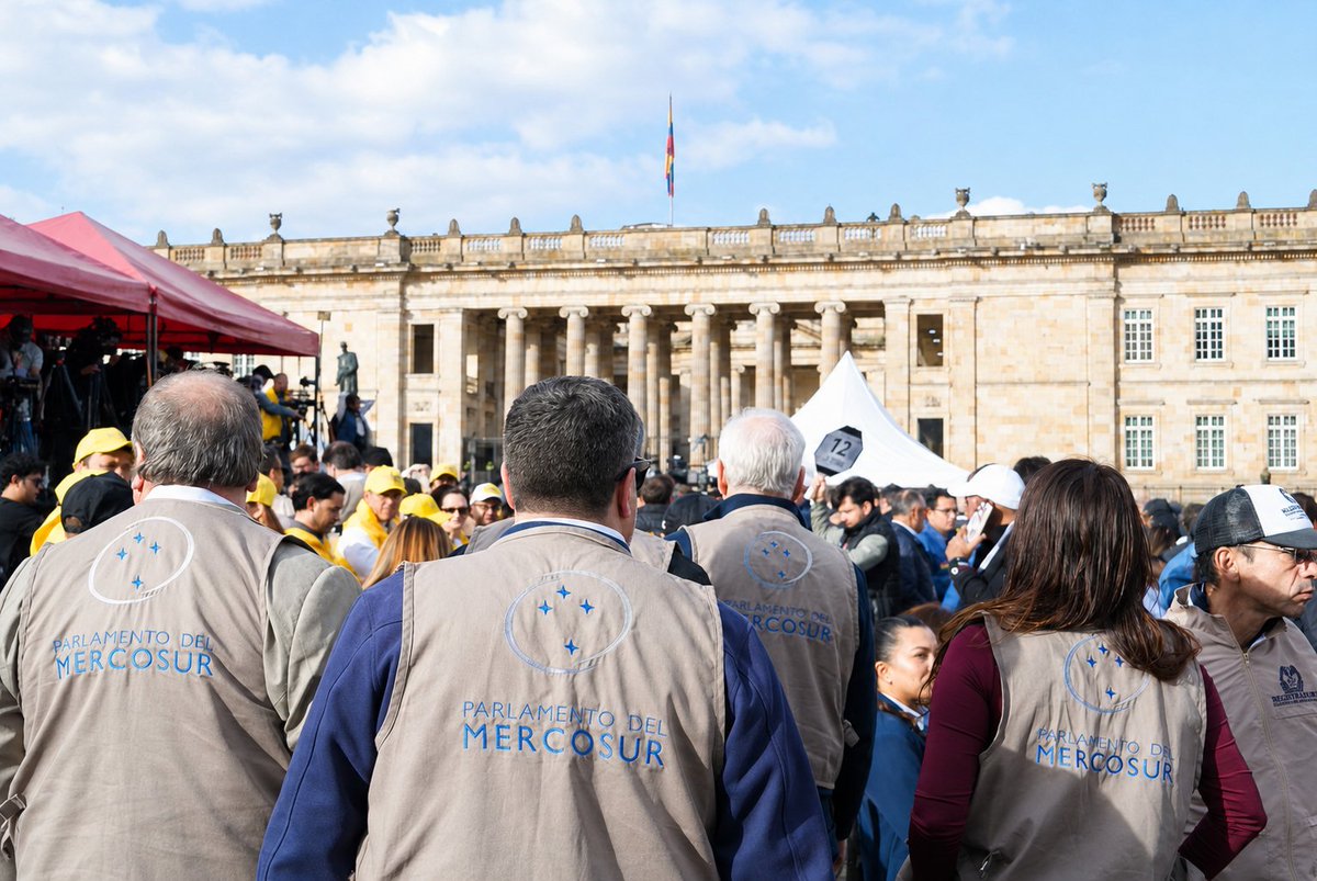 PARLASUR's tweet photo. #Colombia2026🗳️🇨🇴 El #ODPM del #PARLASUR inicia la jornada acompañando la Instalación de la Misión de Observación Electoral de la primera vuelta de la Elección Presidencial de #Colombia2026 con presencia del Presidente de la República @gustavopetro y del @CNE_COLOMBIA https://t.co/wZHA8fmaU7