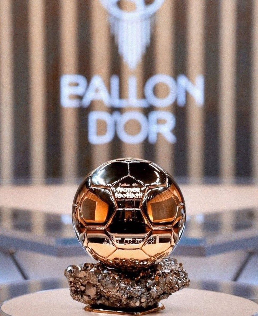 NikolasRMFC's tweet photo. 🚨| BREAKING: Ballon d'Or favorites power rankings after the European football season just  ended according to @goal 

10. Erling Haaland 
9. Declan Rice
8. Luizs Diaz
7. Khvicha Kvaratskhelia
6. Kylian Mbappe 
5. Michael Olise 
4. Vitinha
3. Lamine Yamal
2. Ousmane Dembele
1. Harry Kane