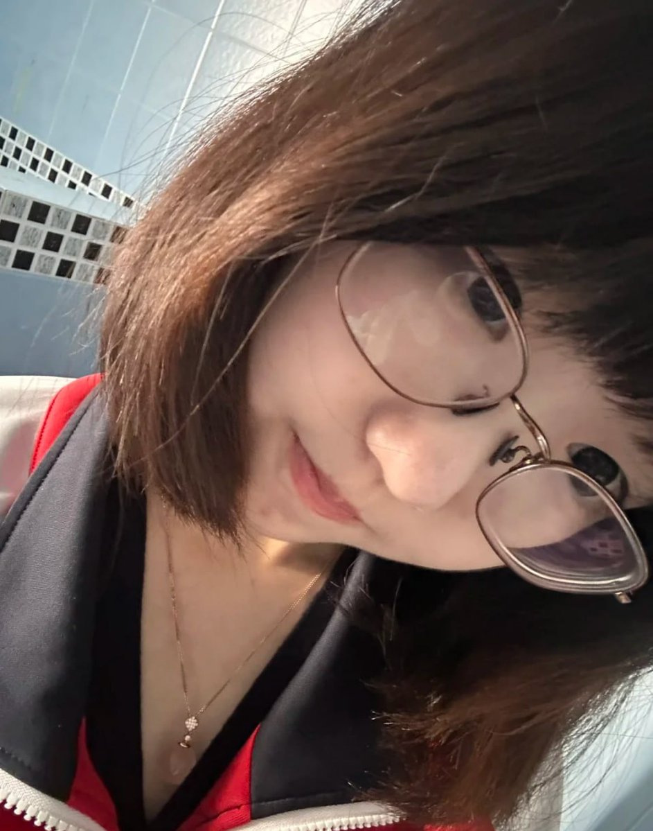 小可 tweet media