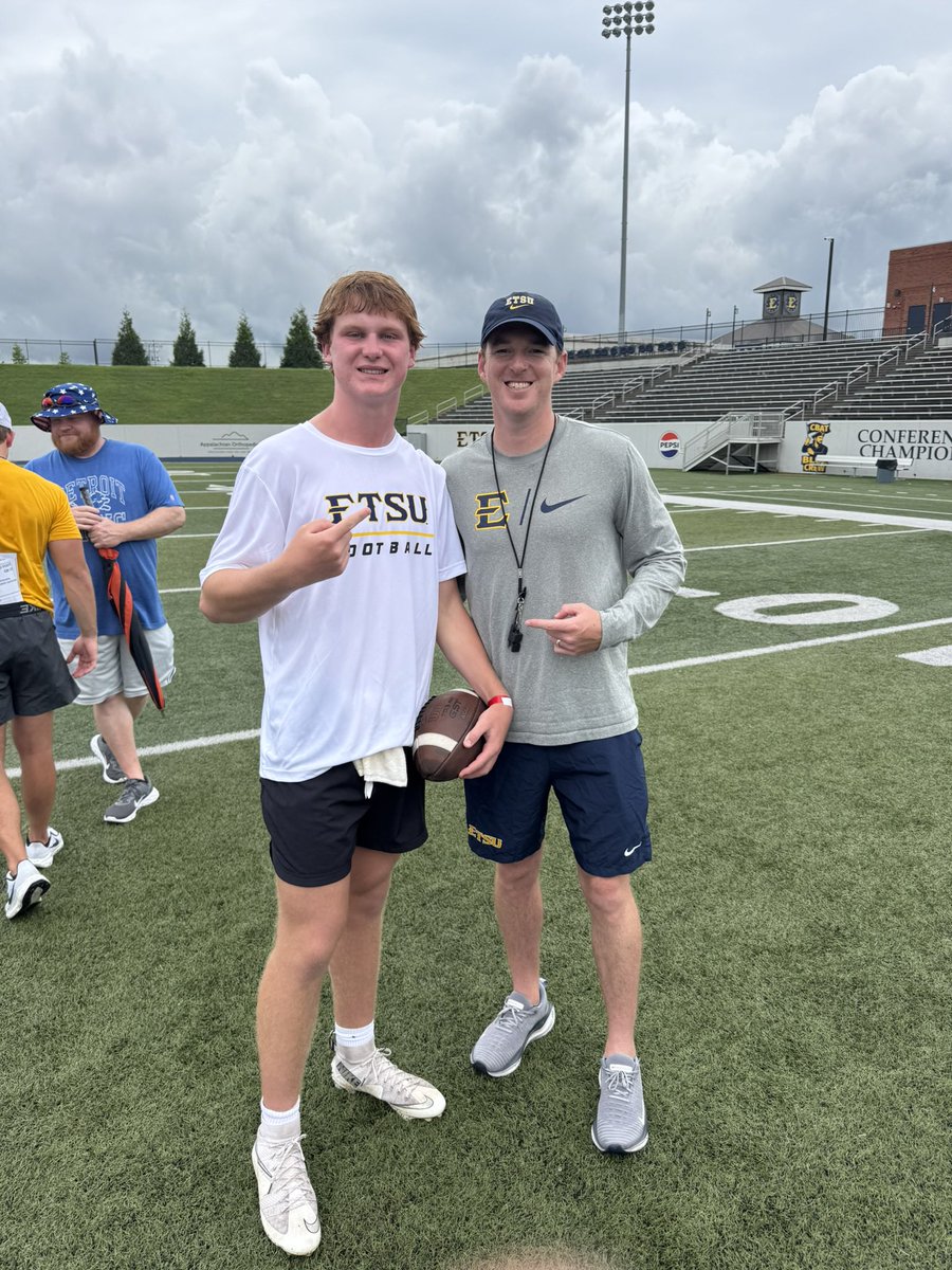 jacobowings4's tweet photo. Had a great time competing and starting relationships yesterday at @ETSUFootball. 
@Coach_NPosey @CoachB_Blackmon @ShaedonMeadors @Coach_heals @Coach_Colant15 @gcarrollx1 @MrCoachFrate @CoachPerdomo @Miller_Jordan3 @qbcoachrr17 @QBHitList @PrepRedzone https://t.co/xZsCG0DkKD