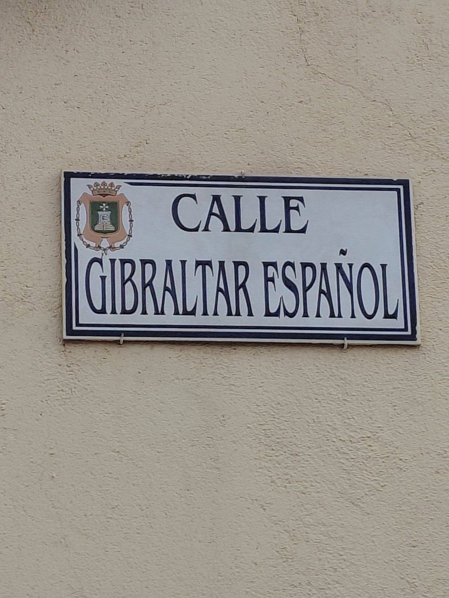 H_f_s_11's tweet photo. Y Ceuta y Melilla marroquíes https://t.co/BRuIJEKmaa