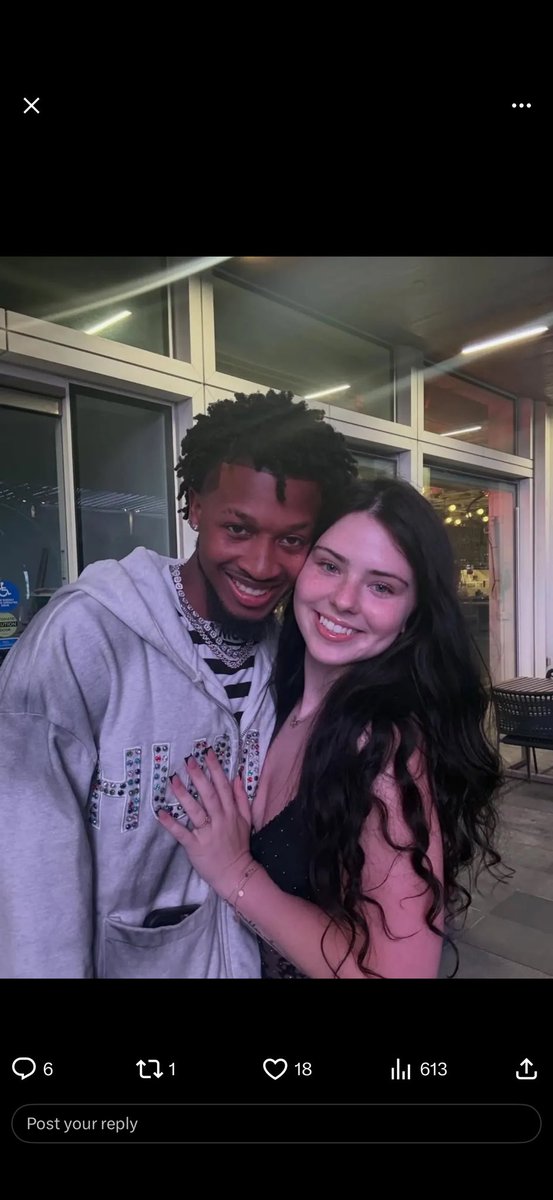 fangsanalsatanXXX tweet media