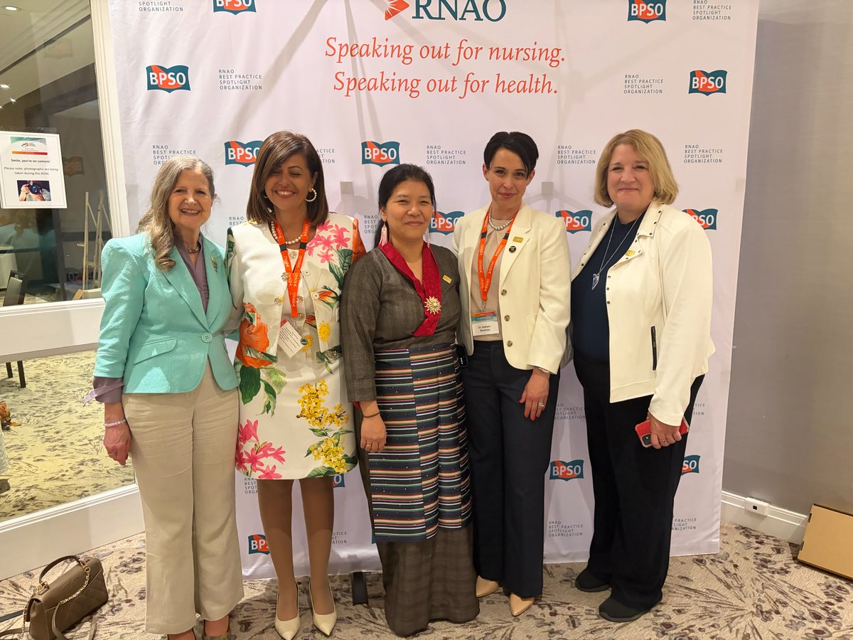 DorisGrinspun's tweet photo. I relish the energy, camaraderie,  and collective #Leadership of over 600 #RN #NP #NursingStudents and friends of @RNAO who celebrated this past Thursday and Friday #RNAO101 Annual General Meeting and all related events.  

Together,  anchored in values of #Health4All we leverage evidence, compassion, and courage to ensure equity, diversity and inclusion deliver the strongest healthy public policies and practices for everyone -- nurses and the people we serve -- everyday and everywhere.

Let's keep going 57,250 members strong and growing 💪 ✨️ 💖 💓 ❤️ 👏🏼 #cdnpoli #cdnmedia #ontpoli #Ontpolitics #Ontmedia @ONThealth https://t.co/gxtyPkoqlo