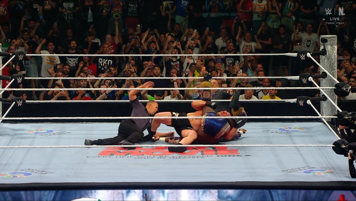 WrestleFeatures's tweet photo. Brock Lesnar defeats Oba Femi.

What did you think? https://t.co/zRaswsI1ug