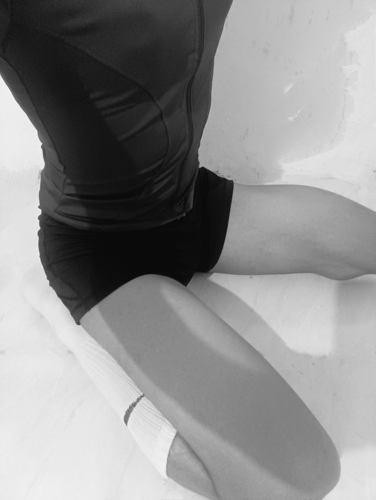 abel_2fe's tweet photo. I really love wearing this outfit while working out 🫠 #femboy https://t.co/Qh7lnsOjFd