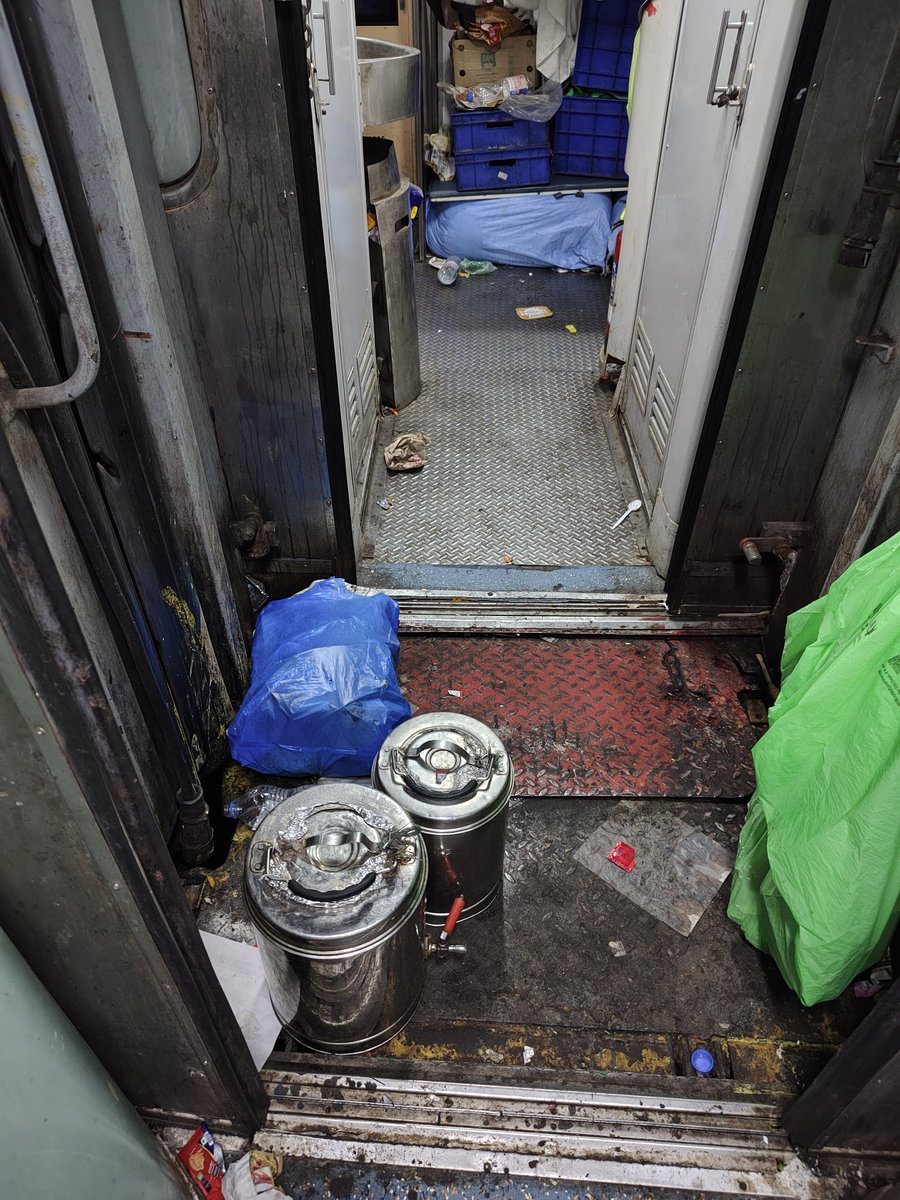 namratasingh12's tweet photo. Very disappointed with the condition of the Coach B5 in Train No. 12221 Duronto Express. Despite paying premium dynamic fares, passengers are facing filthy toilets, no water supply, cockroaches inside the toilet and dirty passages.
@RailMadad @RailMinIndia @RailwaySeva https://t.co/Lne3fPT9mR