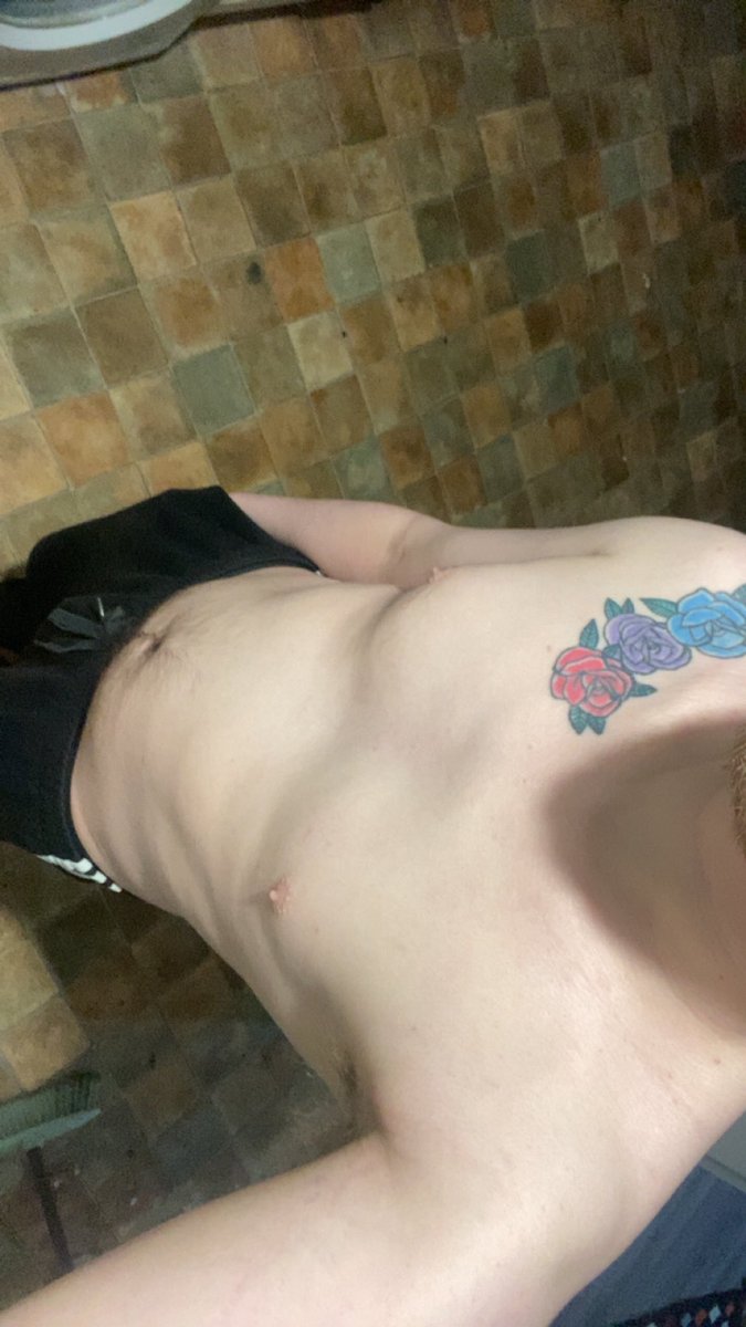 themaxxymiser_'s tweet photo. #moothunt

• Hi, I’m Maxxy
• 26, from Scotland
• Pansexual
• I play a lot of Pokémon, Mass Effect, Fire Emblem, Marvel Rivals, Overwatch and DBD
• sometimes NSFW(!!)
• Storm main
• fan of dyeing my hair, drag, gaming, tattoos and music :p https://t.co/ppp2dB7Wgs