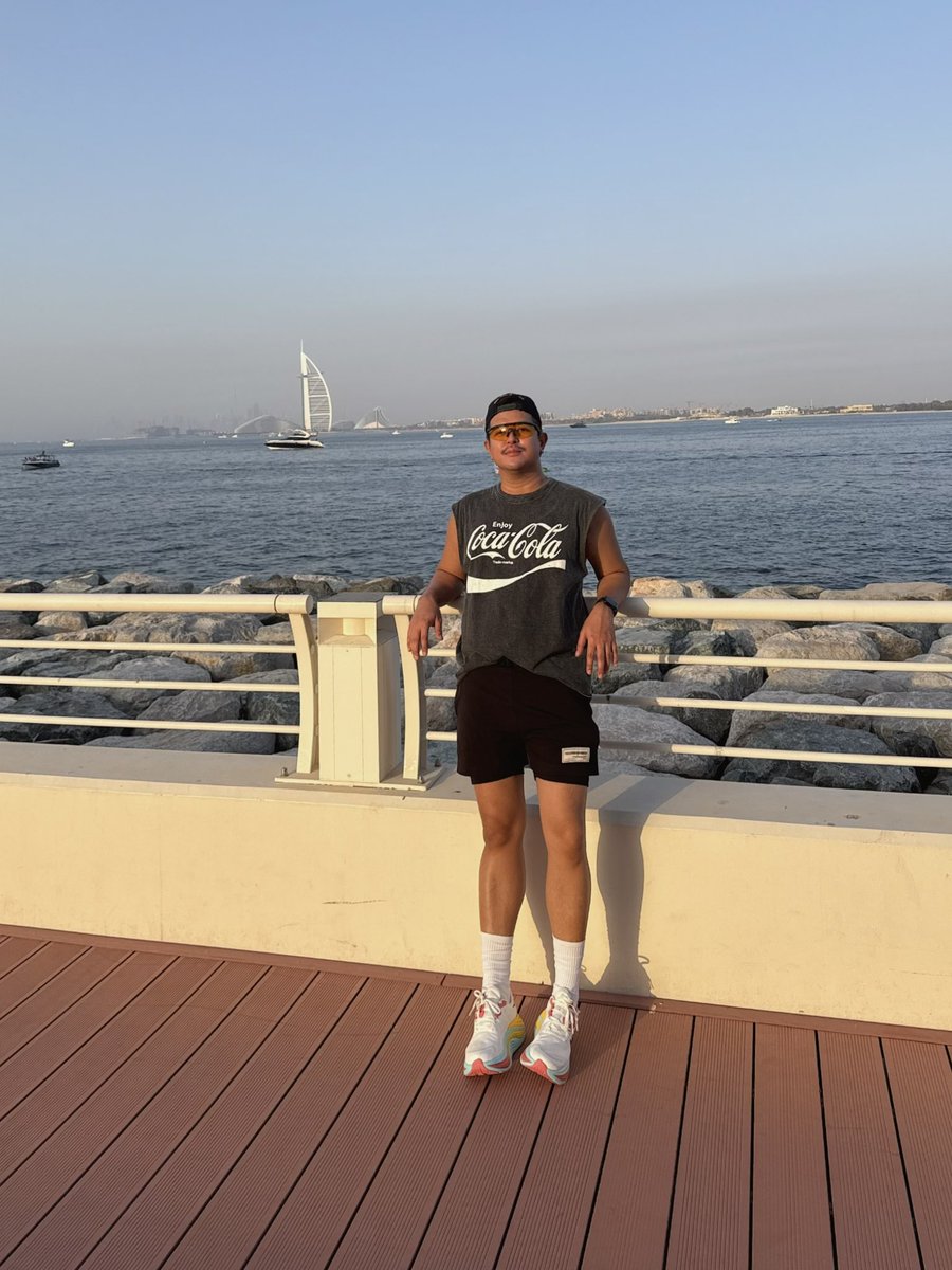 _mateoangelo's tweet photo. Ending the long weekend with a sunset stroll at Palm Jumeirah. https://t.co/IGiFB4Oaqm