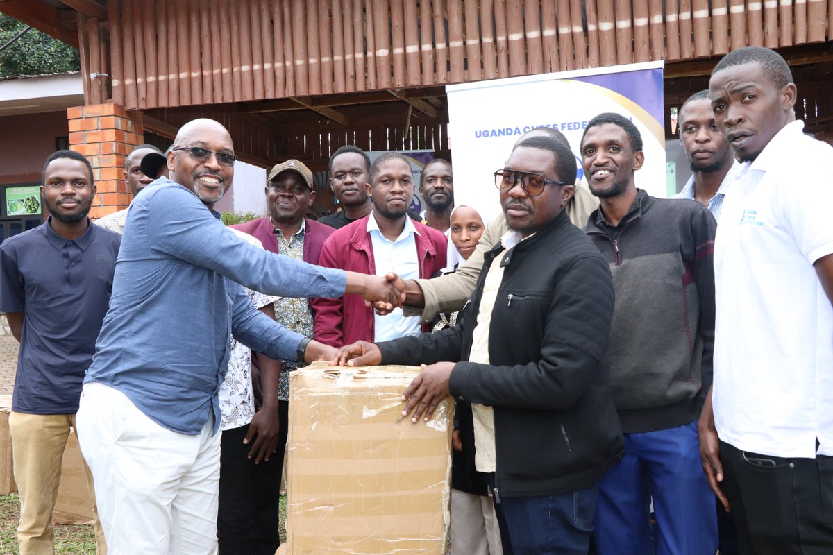 256chessfed's tweet photo. Uganda Chess Federation - President Andrew Bakiza handover 200 boards to Regional  Chess Associations at a Special General Assembly held at the Headquarters  of the federation.

Each region received 50 chess boards to support chess development in the regions.

📸Ivan Mukuye

@UG_ER_Chess @NBSportUg @newvisionwire 

#UgandaChess #Chess4All  #ChessDevelopment