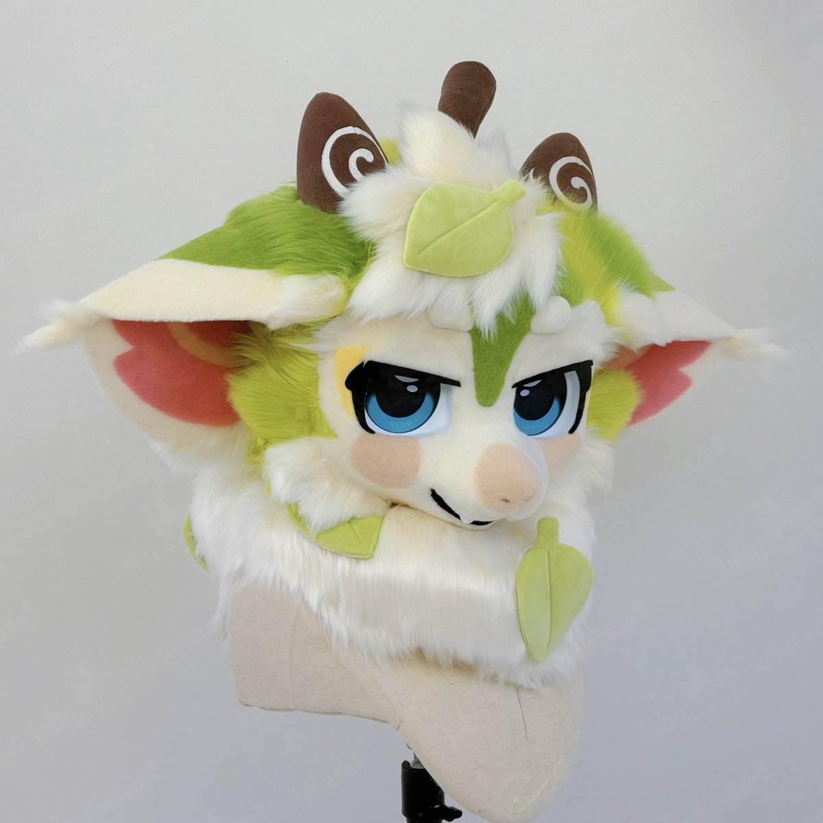 mjn09369549's tweet photo. 🍏 Green apple dragon fursuit premade Auction 🍏

SB:1500USD(Not including shipping)
MB:50USD
AB:X

End 2026/06/07 at 24:00pm（UTC+8）

I'll post the details in the comments section. If you're interested, welcome to DM me!

#furry #fursuit https://t.co/5v2nFK7mAS