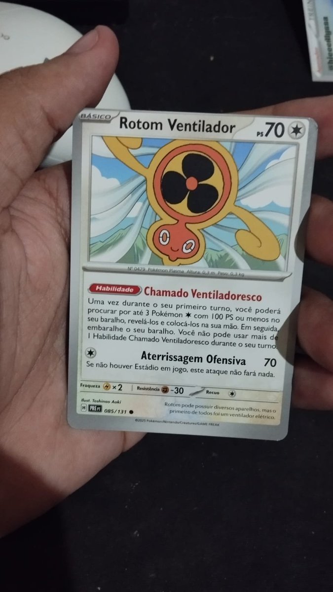 Yule_ee's tweet photo. Mais 1 pra coleção, agora o rotom ventilador missprint :D obg @lukatsprite https://t.co/6vCCcz67If