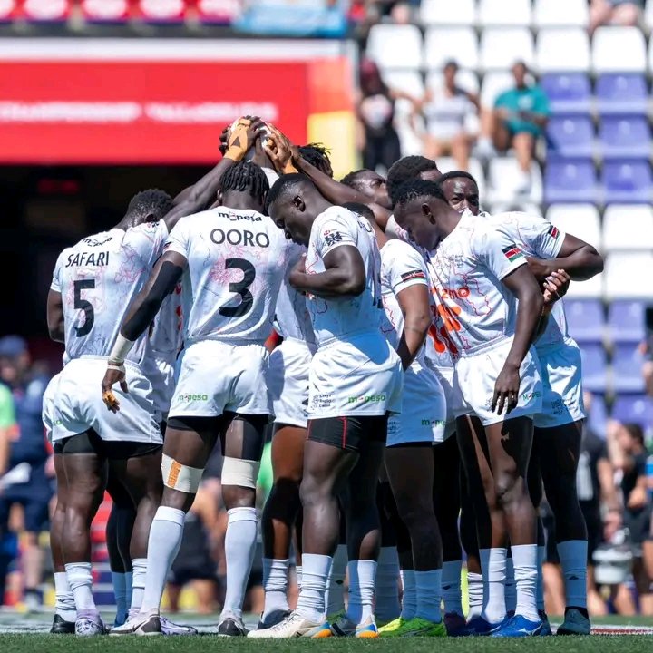 ItsBilaso's tweet photo. Kenya Sevens Scorecard In Valladolid Sevens:

Pools:
Kenya Sevens 10, Australia 15 
Kenya Sevens 0, South Africa 14
Kenya Sevens 12, Great Britain 7 

Quarterfinals:
Kenya Sevens 0, Australia 21 

7th/8th Place Playoffs:
Kenya Sevens 5, France 14 

71 Points Conceded 
27 Points Scored 
5 Tries Scored 
1 Conversion 

Kenya Sevens Will Only Need to Secure a Quarterfinal Spot in Bordeaux Sevens in France Next Weekend. 

Rate That Kenya Sevens Performance. 

#BilasoJonathan I #HSBCSVNS I #Kenya7s I #Shujaa