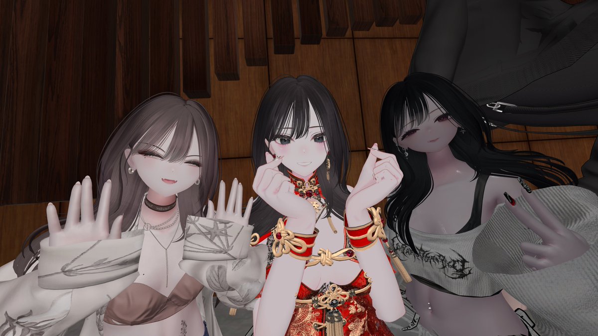 らぴVR tweet media
