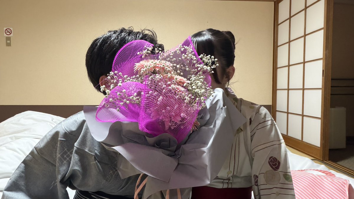 08_lm5's tweet photo. 1年ありがとう🥲これからもいっぱい思い出作ろうね〜💞 https://t.co/GQMruuHAsW