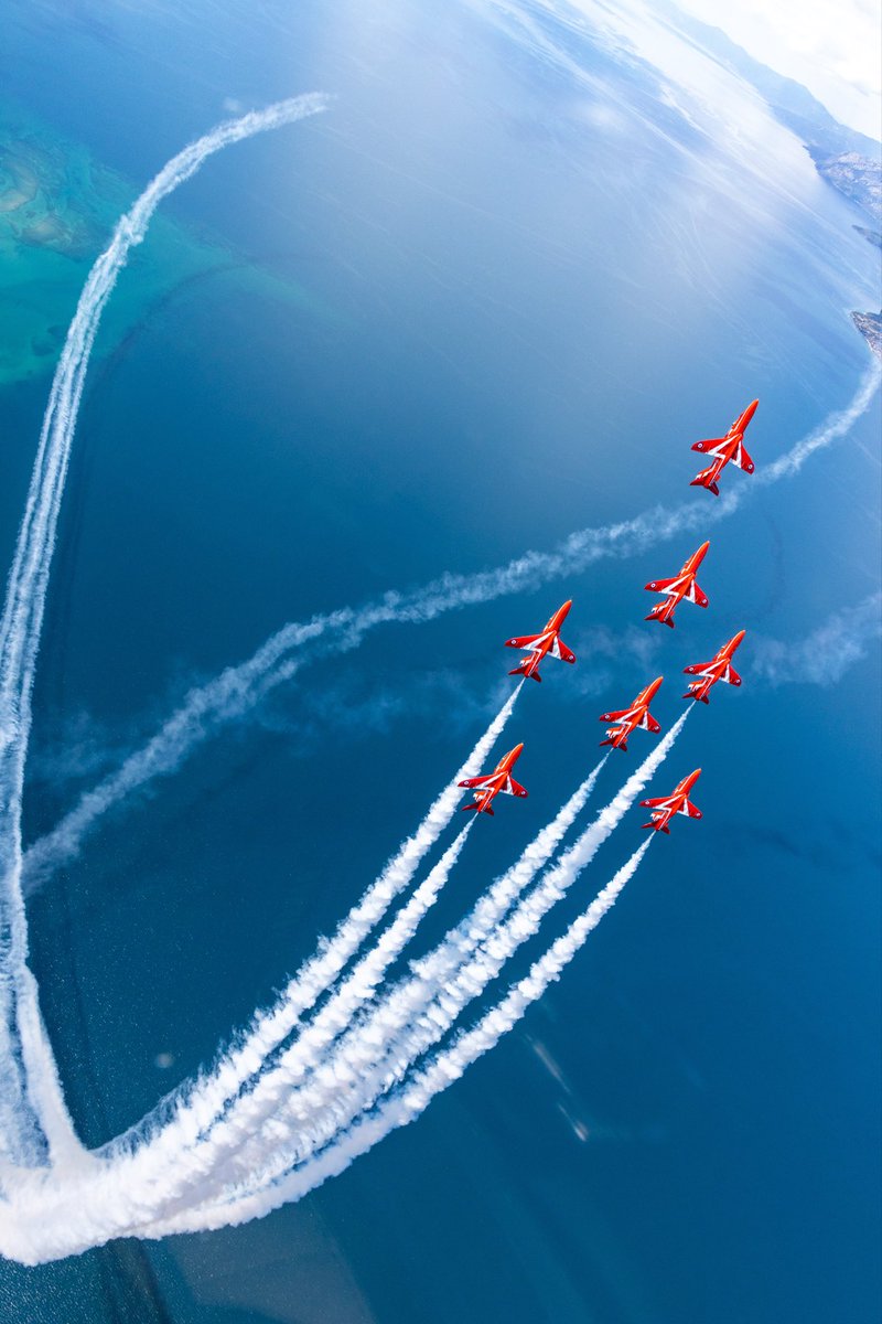 rafredarrows's tweet photo. The Royal Air Force Aerobatic Team 2026: As May comes to a close, a quick look back to the moment earlier in the month when the Red Arrows gained Public Display Authority (PDA) ahead of the summer’s programme of events.

🔗 Read more about PDA and the 2026 season: https://t.co/Pk6ZLqwanV