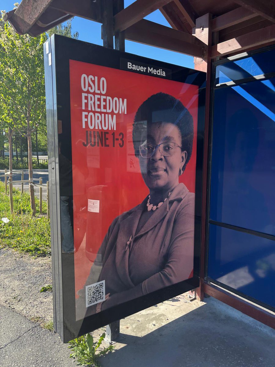 VictoireUmuhoza's tweet photo. Pictures of Ms Ingabire on display in the streets in Oslo ahead of @OsloFF, which is due to take place from 1st to 3rd June. Her eldest son is one of the panelist at the forum.

https://t.co/LsUtAeyyX7 https://t.co/QXIWjNSnOW