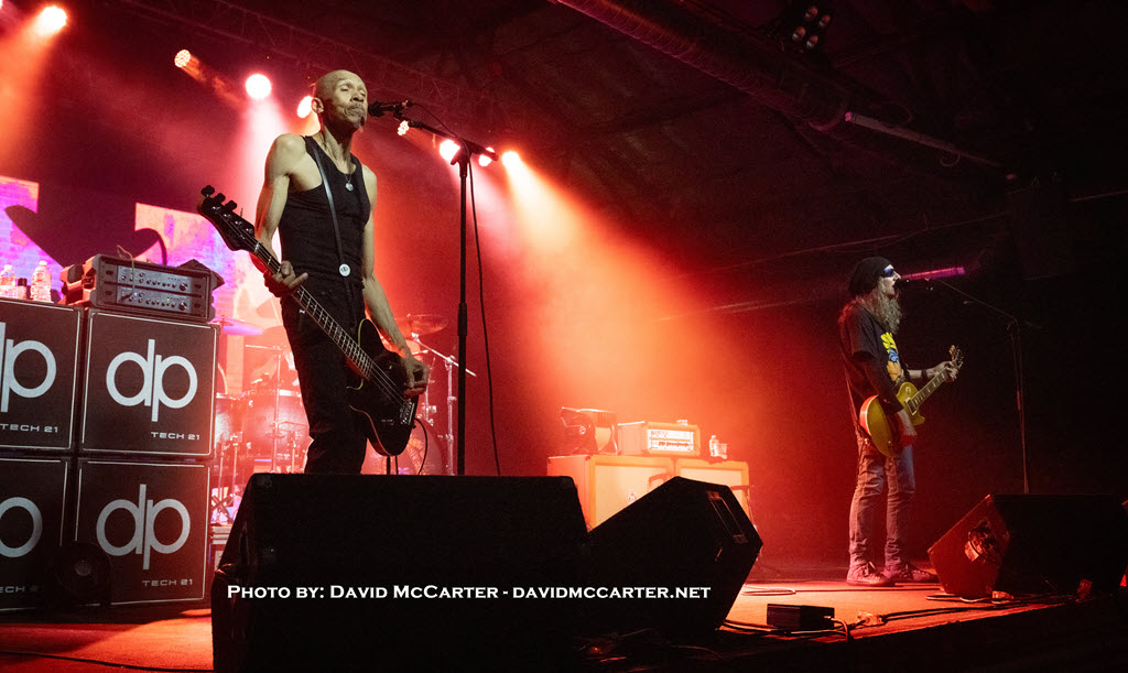 DavidMcCarter's tweet photo. Saturday night, I had the privilege of photographing the legendary King’s X at The Rock Box in San Antonio.

What an unforgettable night of music, energy, and pure rock ’n’ roll.

Article and photos coming soon.

Stay tuned. 🎸
@kingsx https://t.co/KTB35IIlsu