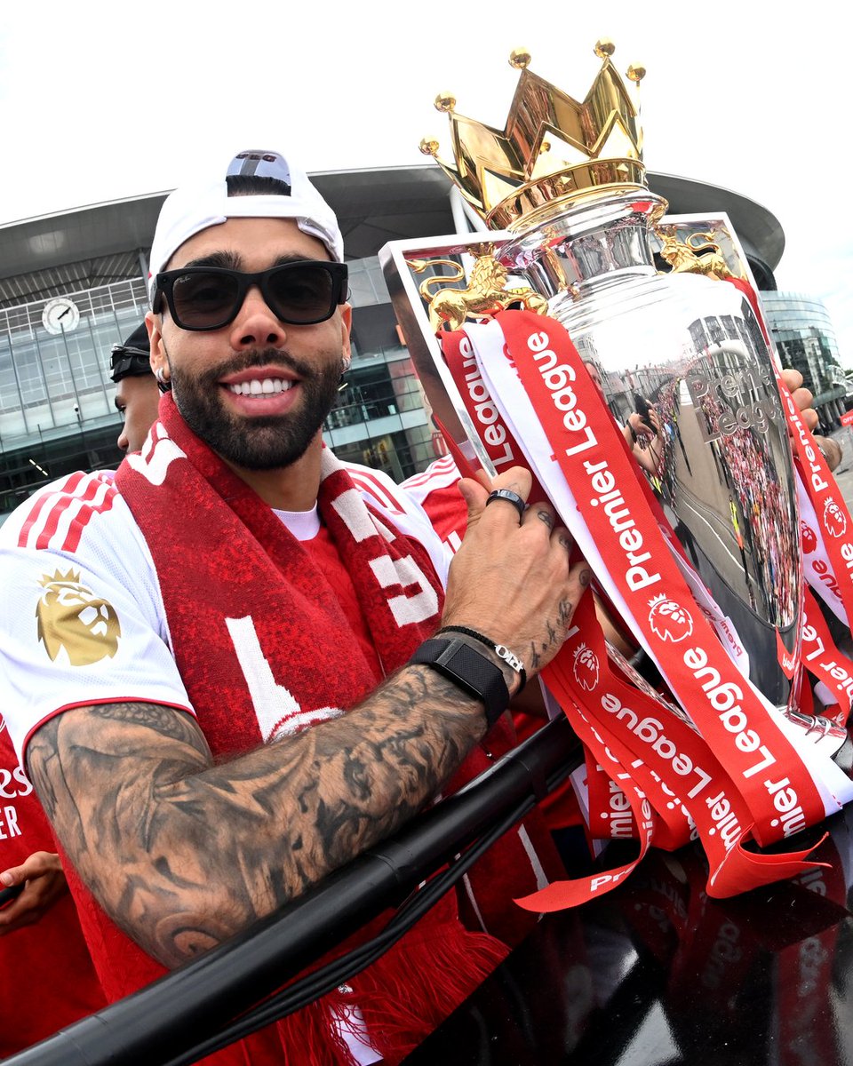 Premier League tweet media