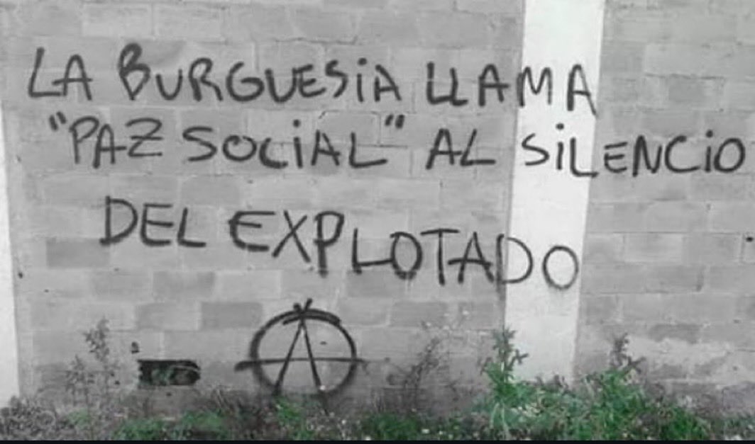 AlkanOkuducu's tweet photo. “Burjuvaziye göre  ‘toplumsal barış’ ezilenlerin sessizliğidir” https://t.co/al0FfHfWzc