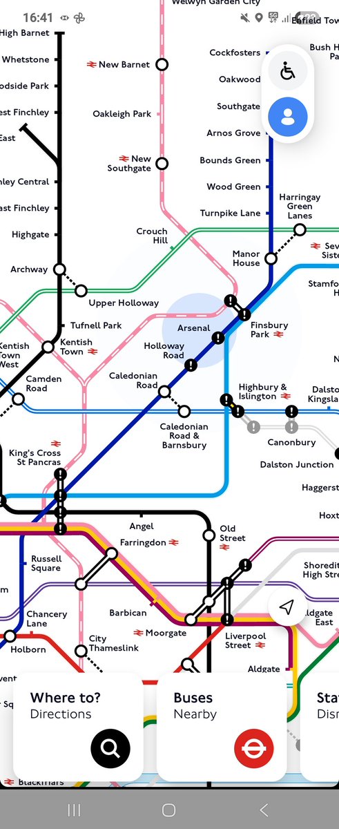 SmileitsKyleeee's tweet photo. The Arsenal, managing to close every nearby tube station. Massive football club. https://t.co/4wl1lO118S