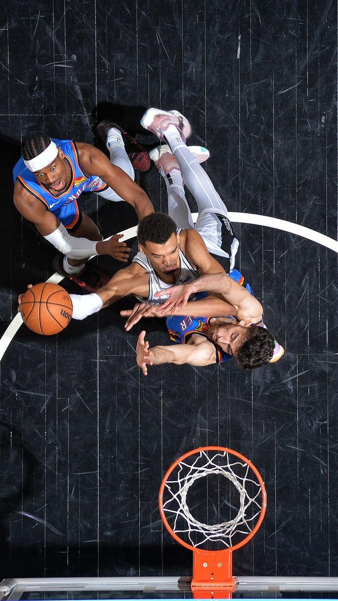 Sports Pictures That Go Hard tweet media
