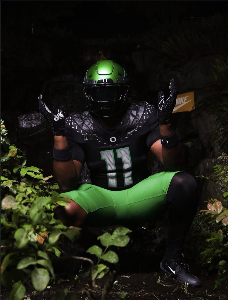 oregon__updates's tweet photo. 4-Star Oregon EDGE commit Cam Pritchett (@Cam_Pritchett_) on his OV 🦆 https://t.co/EirDdNF0a4